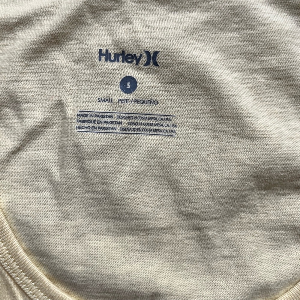 New women’s Hurley yellow pull over cotton silkscreen tank top. Size small - Picture 4 of 11